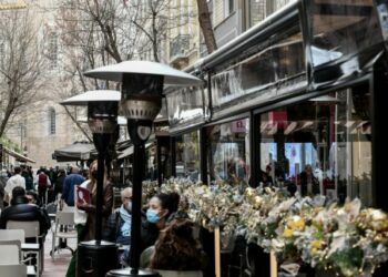 ΕΣΤΙΑΣΗ Πέμπτη 30 Δεκεμβρίου 2021  (ΤΑΤΙΑΝΑ ΜΠΟΛΑΡΗ / EUROKINISSI)