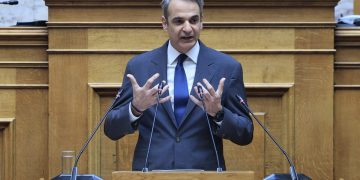 Συνεδρίαση της Κοινοβουλευτικής Ομάδας της Νέας Δημοκρατίας, Παρασκευή 4 Απριλίου 2025. 
(ΓΙΩΡΓΟΣ ΚΟΝΤΑΡΙΝΗΣ/EUROKINISSI)